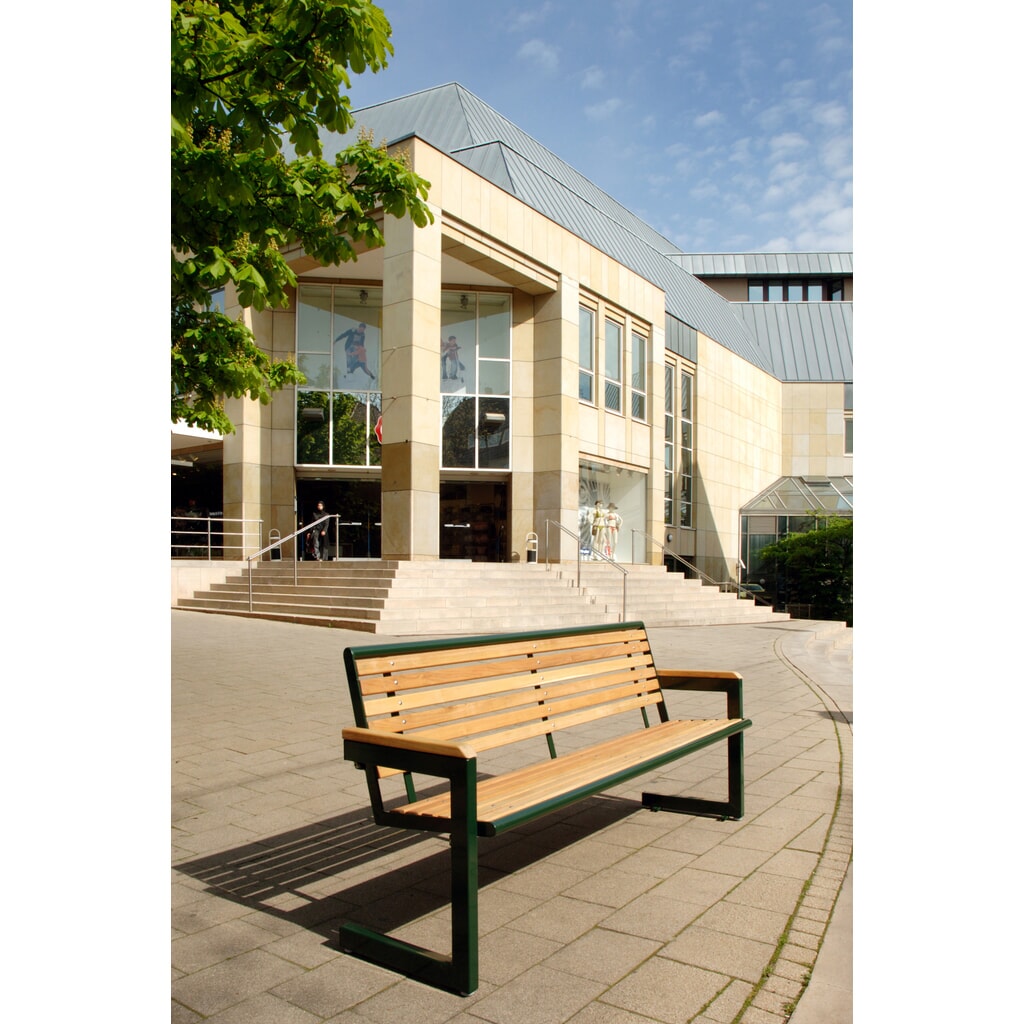 Sitzbank Carisma aus Stahl, verzinkt und pulverbeschichtet, Sitz-/Rückenfläche aus Holz, rubinrot Produktabbildung: Sitzbank Carisma aus Stahl, verzinkt und pulverbeschichtet, Sitz-/Rückenfläche aus Holz, rubinrot