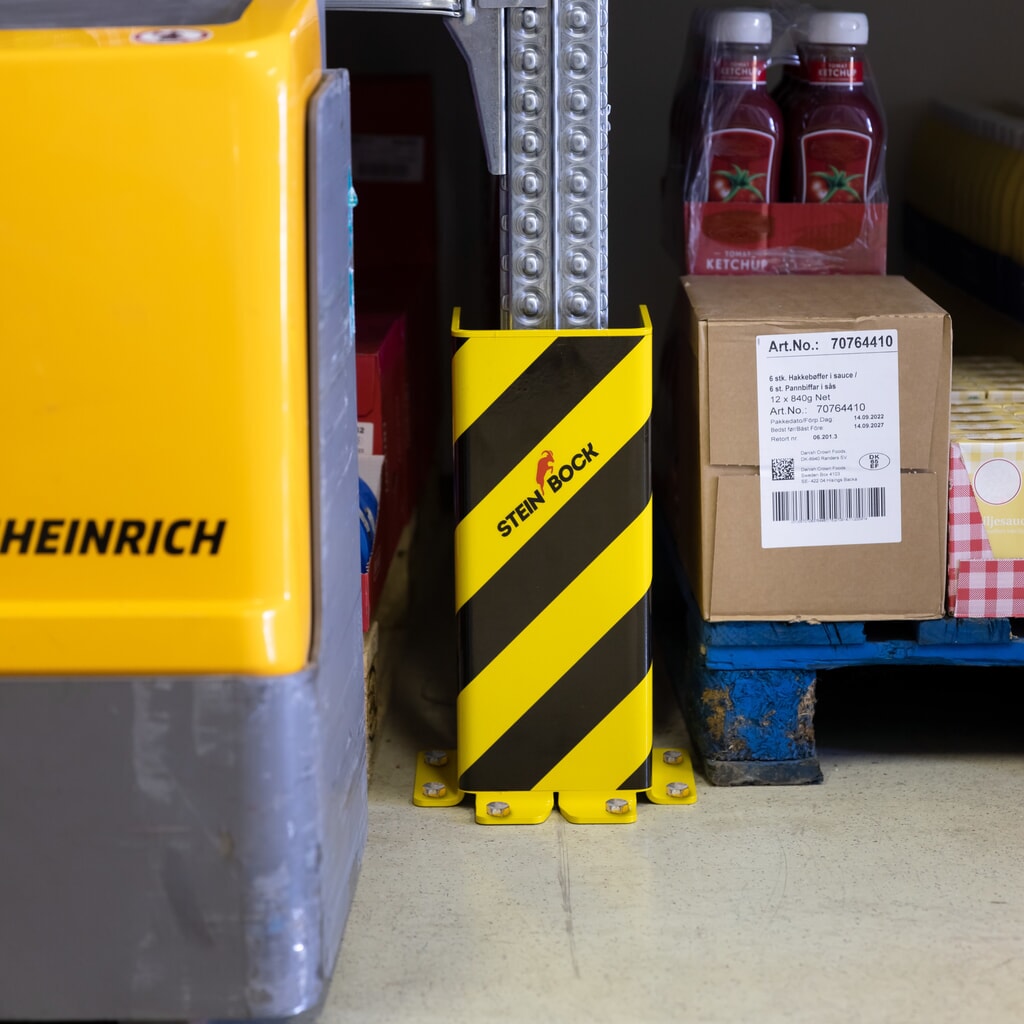 Steinbock® Rammschutzecke, U-Profil, HxBxT 400 x 160 x 160 mm, Stärke 6 mm Produktabbildung Nr. 8: Steinbock® Rammschutzecke, U-Profil, HxBxT 400 x 160 x 160 mm, Stärke 6 mm