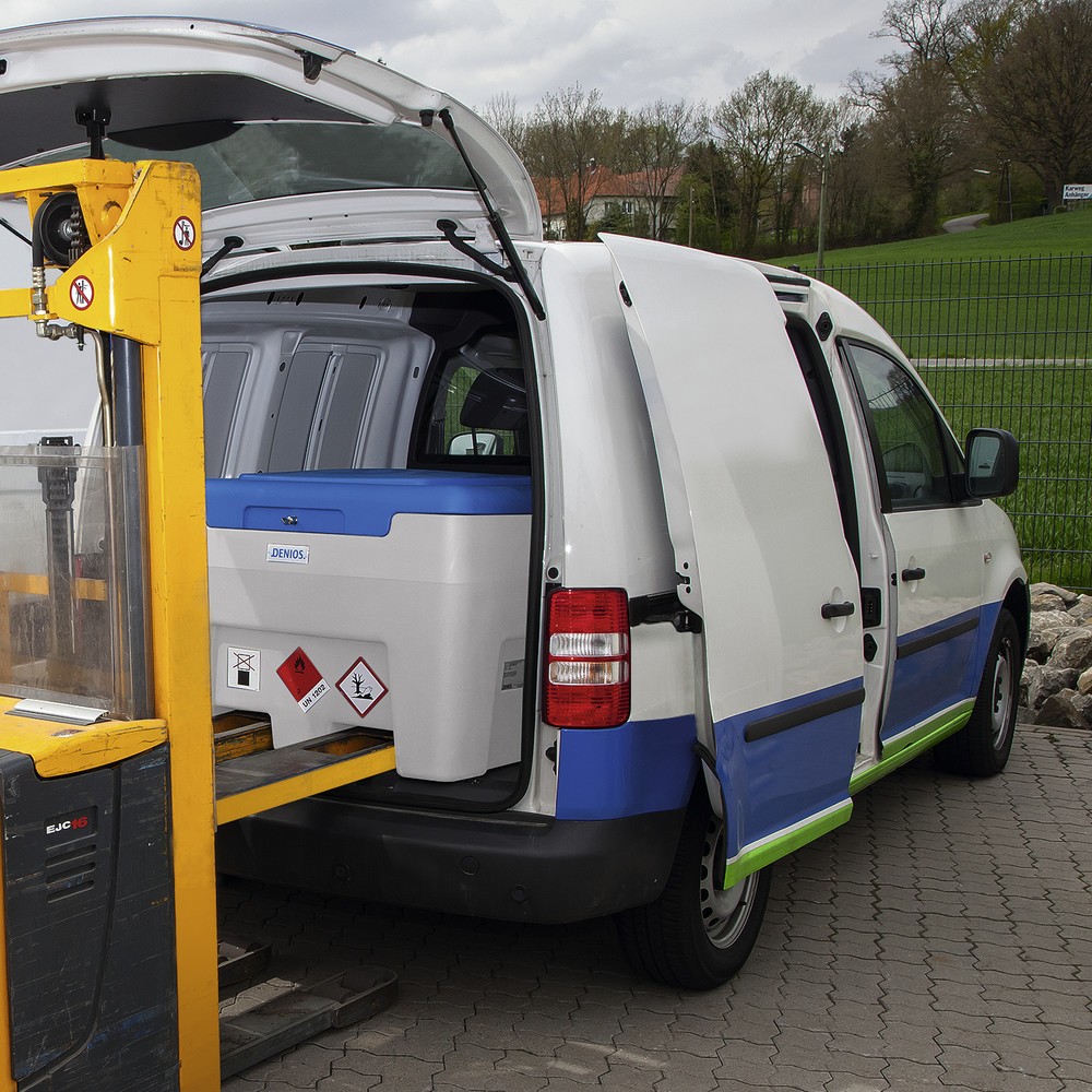 Produktabbildung Nr. 3: Tank-Anlage aus PE, mit Pumpe, Zapfventil + Schlauch, Volumen 250 l, V 230, 56 l/min