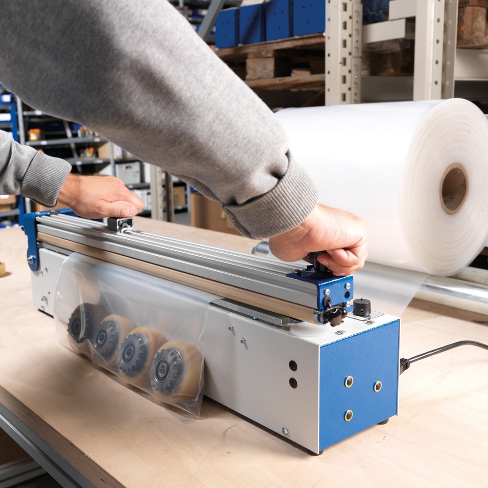 Produktabbildung Nr. 2: Tisch-Folienschweißgerät TS-601 mit Heizbandvorrichtung, Schweißnahtlänge 620 mm