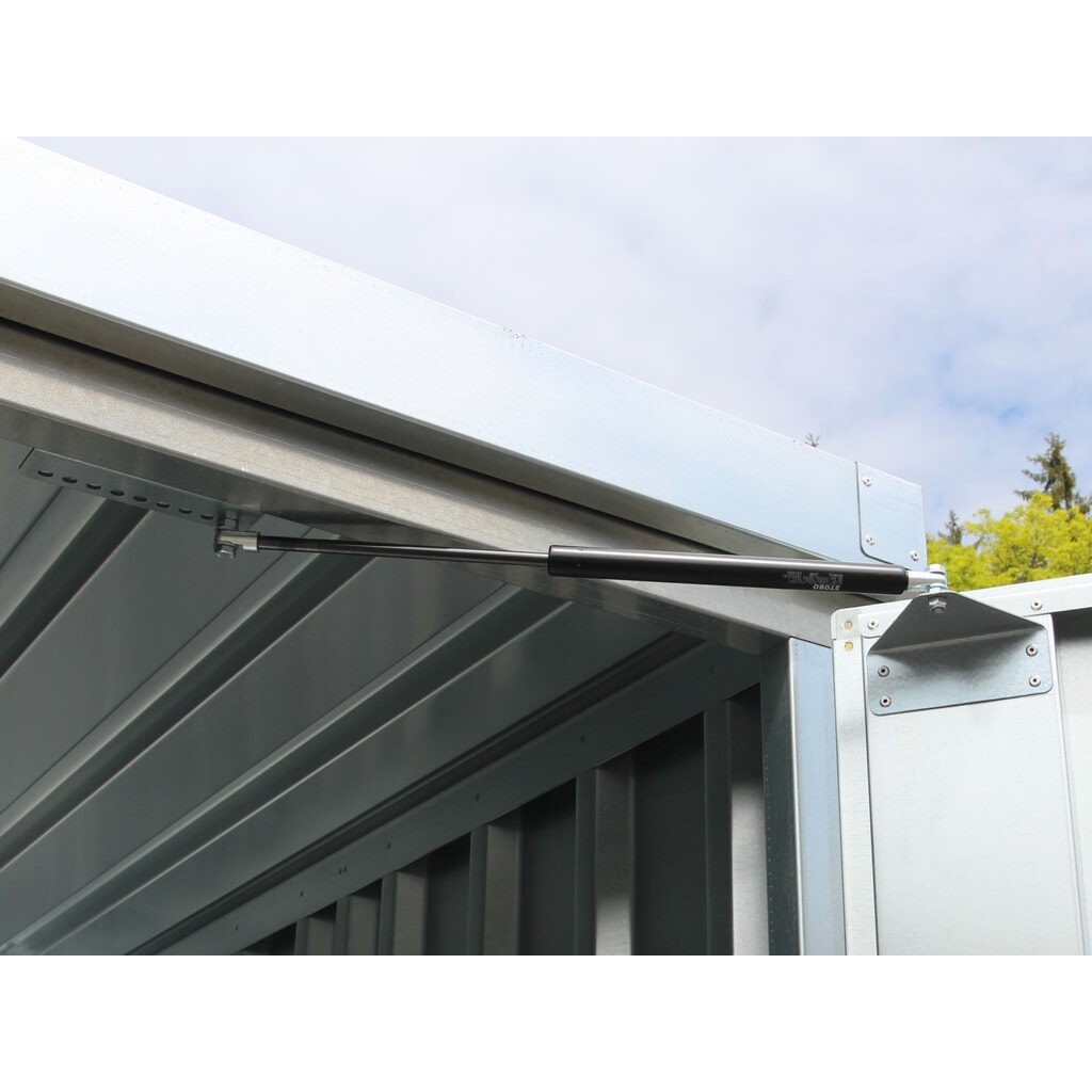 Produktabbildung: Türfeststeller, bei geöffneter doppelflügeliger Tür für FLADAFI® Materialcontainer/SAFE Tank Gefahrstoffcontainer
